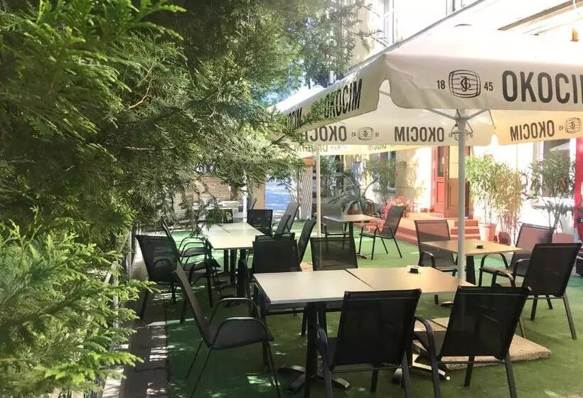 ユースホステル Ik Polonia