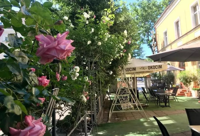 ユースホステル Ik Polonia