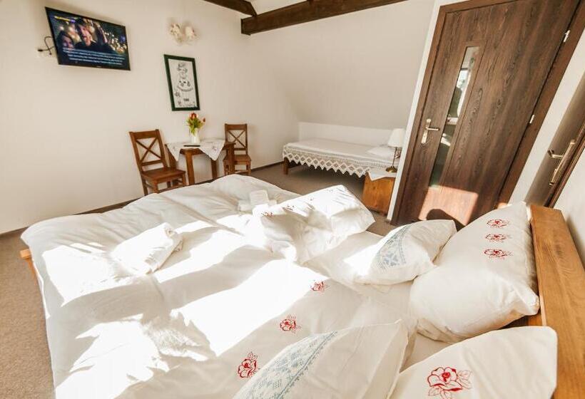 ユースホステル Zajazd Wiejski