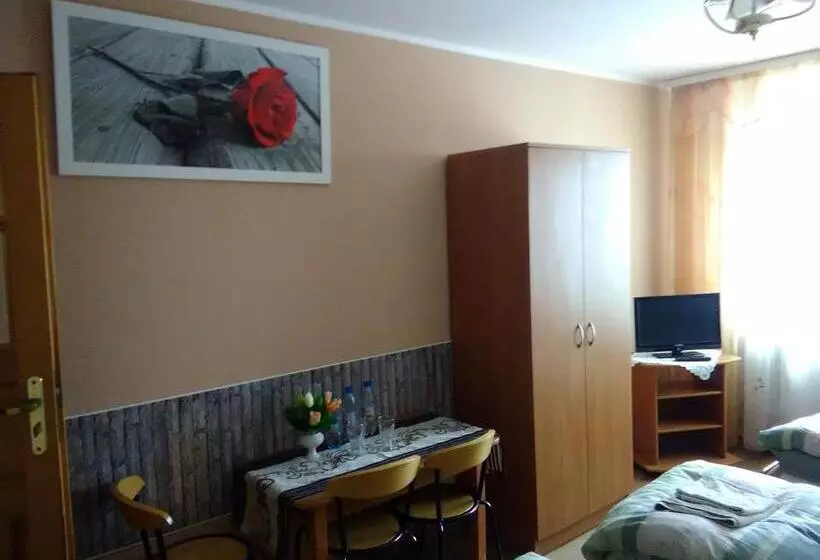 Retkeilymaja Zajazd Zagłoba