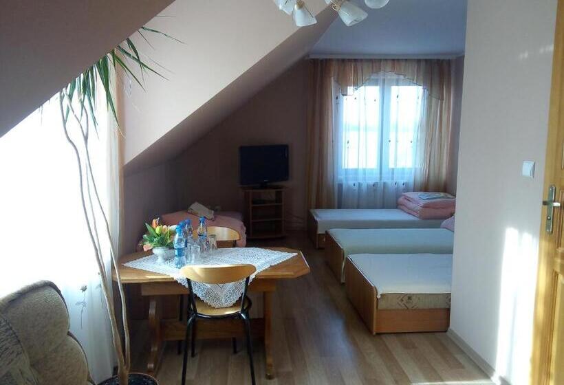 הוסטל Zajazd Zagłoba