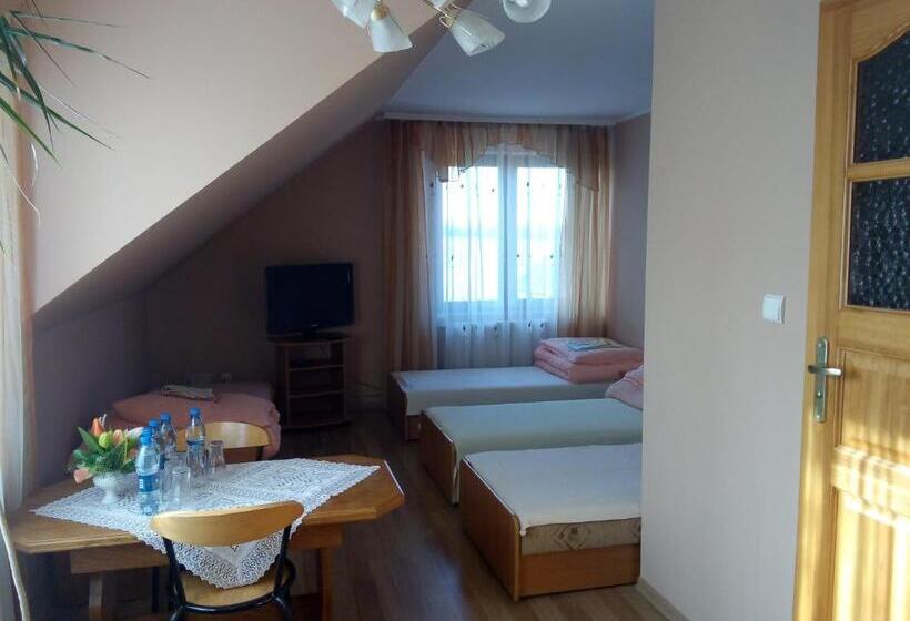 הוסטל Zajazd Zagłoba