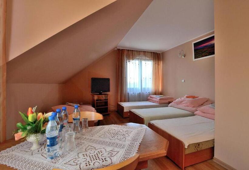 הוסטל Zajazd Zagłoba