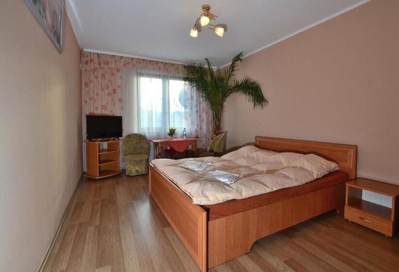 הוסטל Zajazd Zagłoba