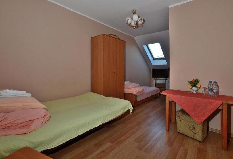 הוסטל Zajazd Zagłoba