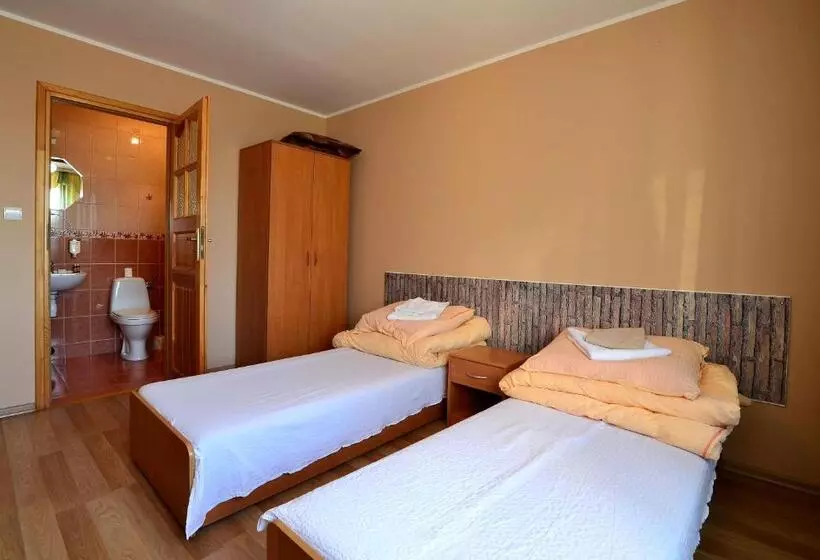 Retkeilymaja Zajazd Zagłoba