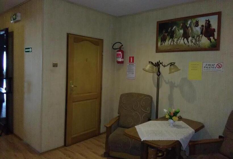 הוסטל Zajazd Zagłoba