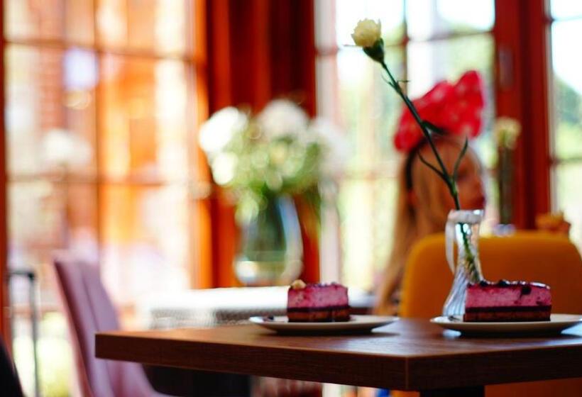 Aparthotel Jurowiecka 60