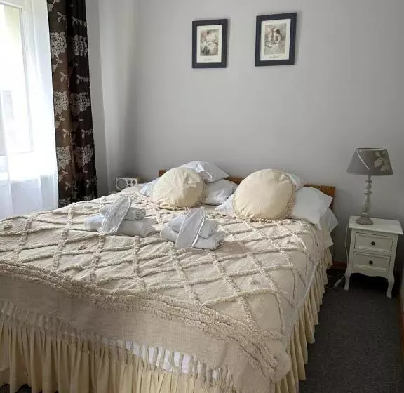 تختخواب و صبحانه Anielski Zakatek Polanczyk