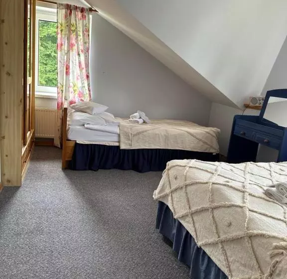 تختخواب و صبحانه Anielski Zakatek Polanczyk