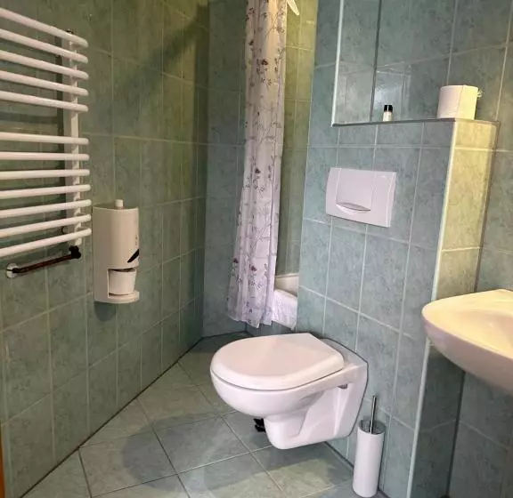 تختخواب و صبحانه Anielski Zakatek Polanczyk