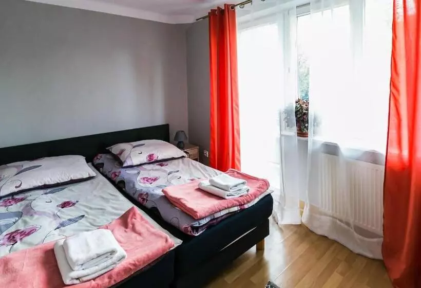 ベッドアンドブレックファースト Luna