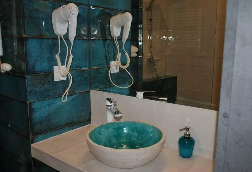 Aamiaismajoitus (B&B) Nata Pokoje Gościnne Restauracja