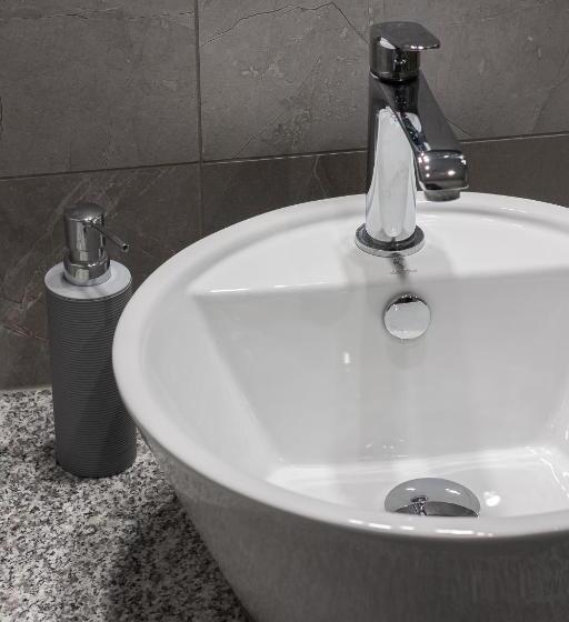 住宿加早餐 Resort Pod Lasem