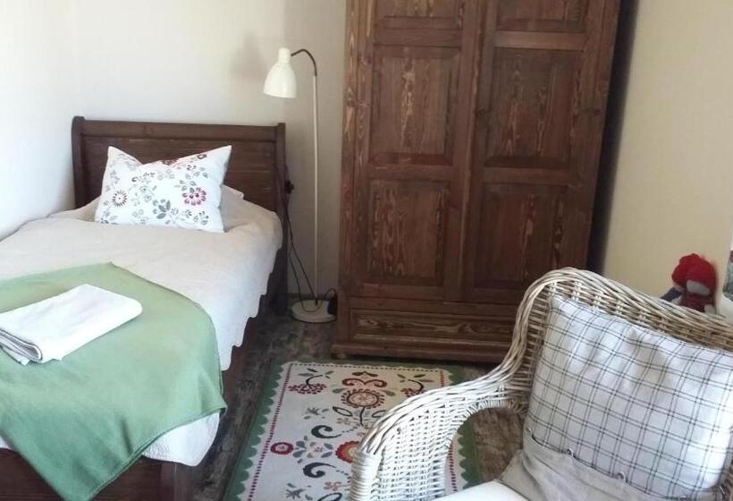 مبيت وإفطار Siedlisko Nad Miedwiem