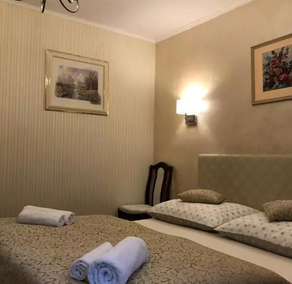 تختخواب و صبحانه Villa Almira