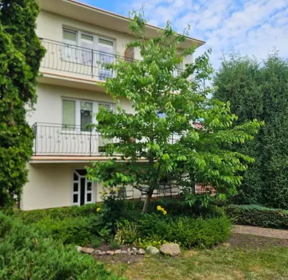 Aamiaismajoitus (B&B) Willa Atrium