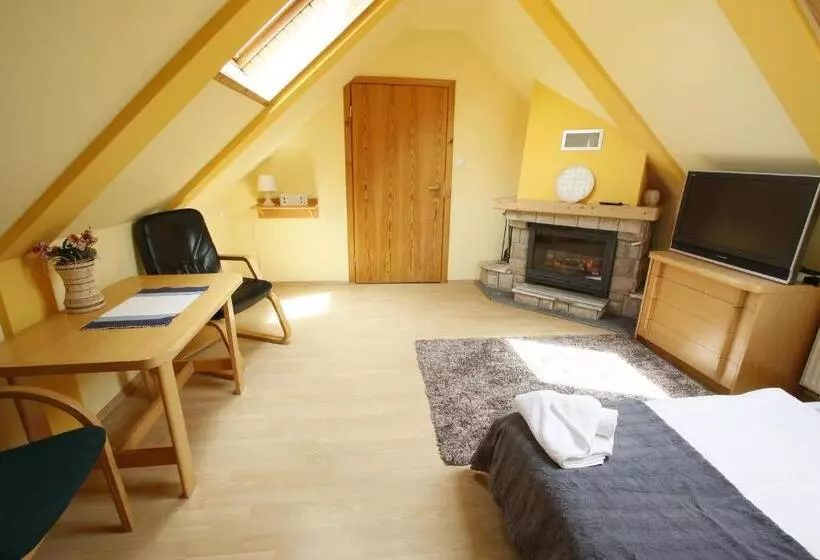 تختخواب و صبحانه Willa Scandia