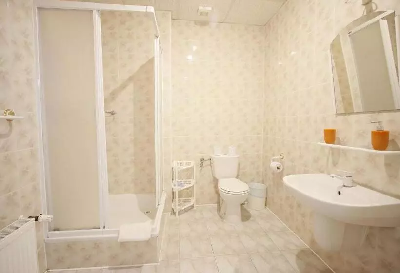 تختخواب و صبحانه Willa Scandia