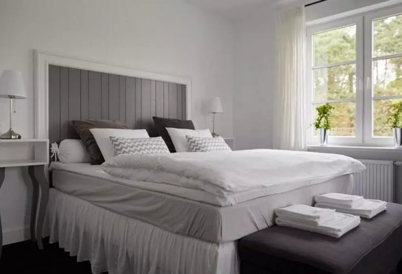 Biała Wstążka B&b