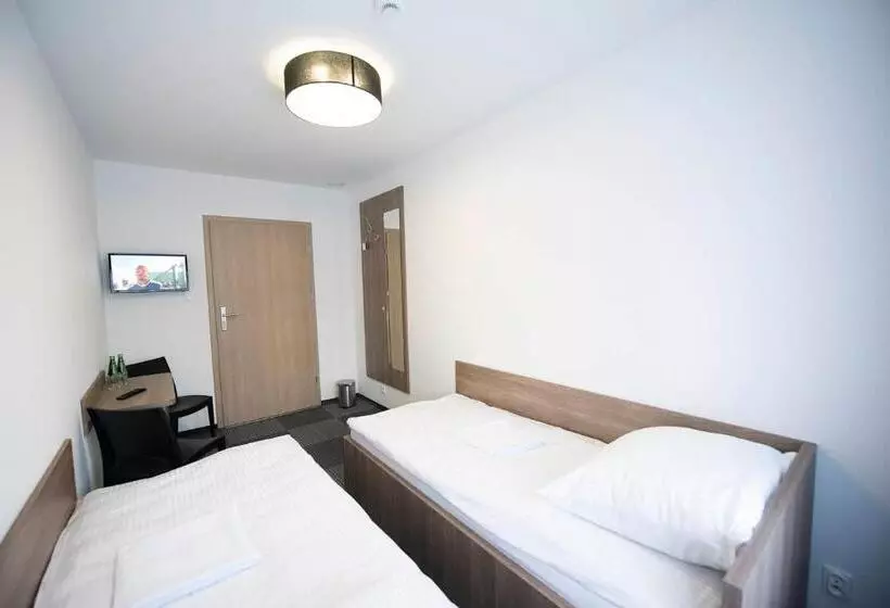 Hostel Sms