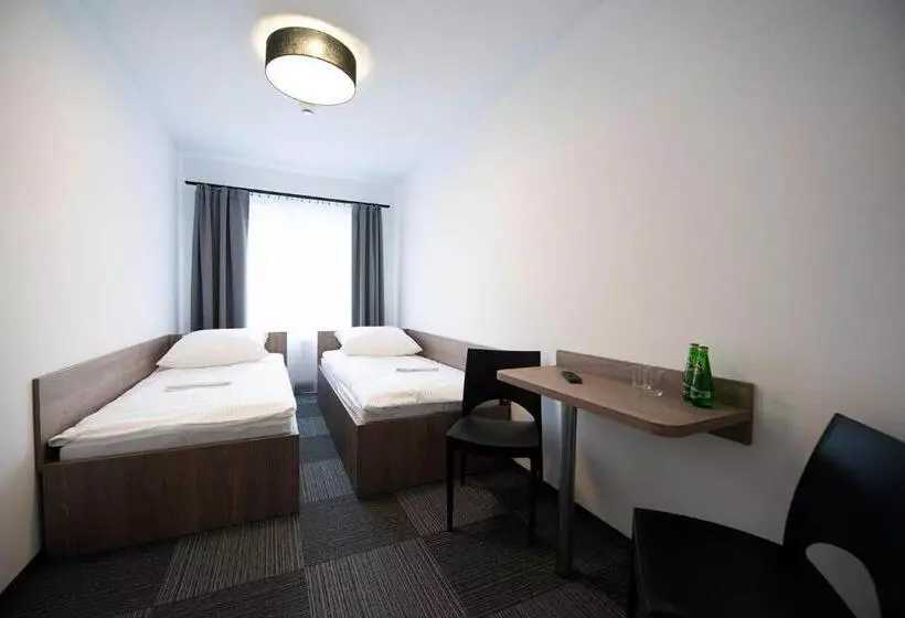 Hostel Sms