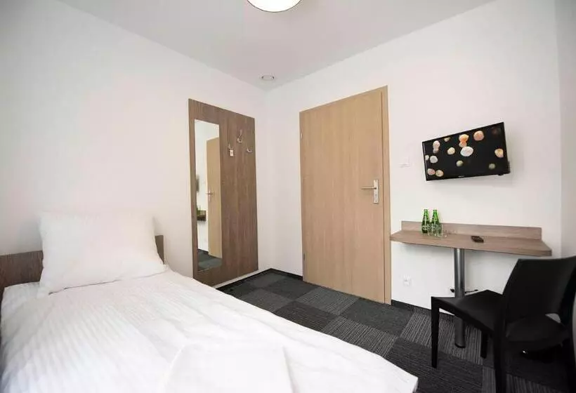 Hostel Sms
