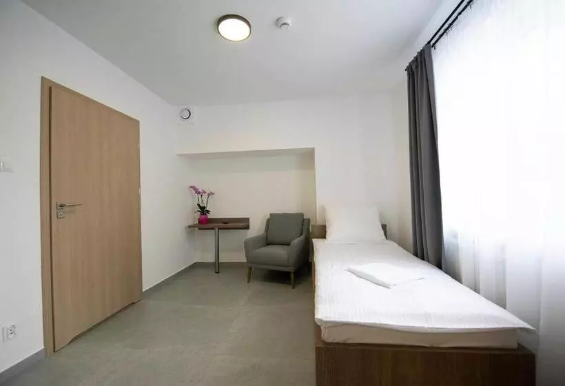 Hostel Sms