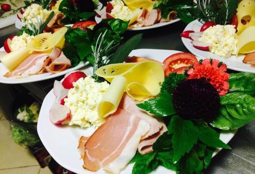 Hotel Agroturystyka Orzechowe Wzgórze