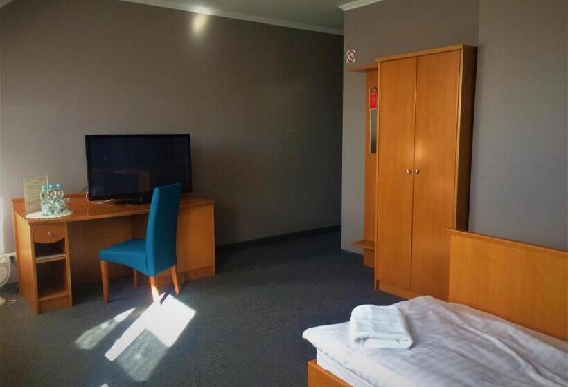 فندق Restauracja Tawerna Gliwice