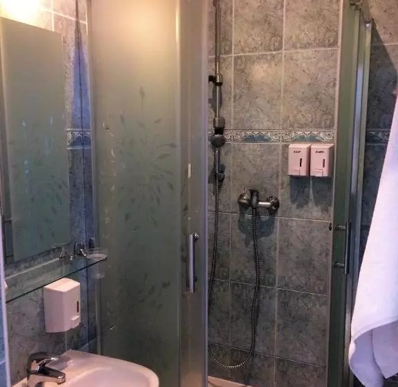 هتل Restauracja Tawerna Gliwice