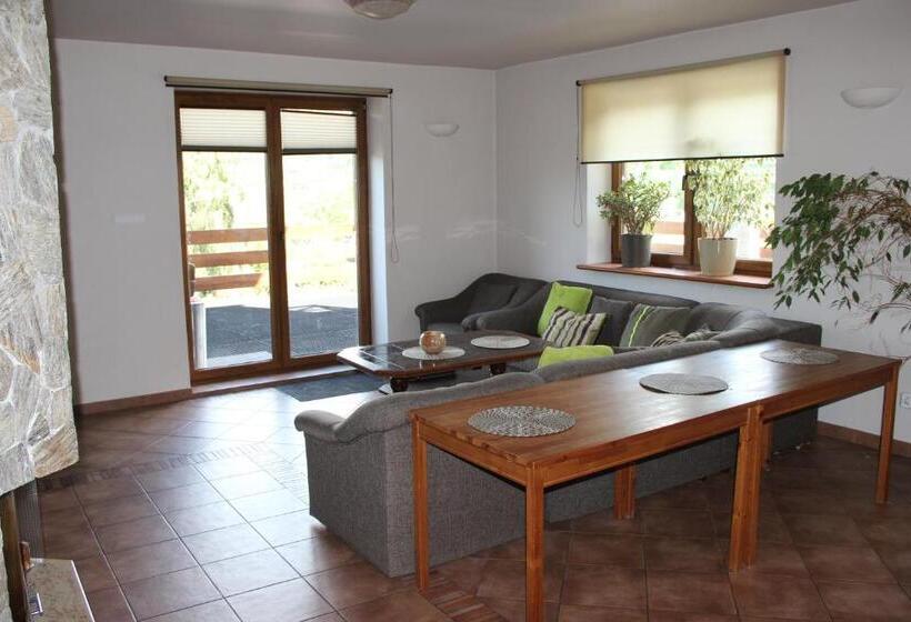 ペンション Dom W Górach Tresna