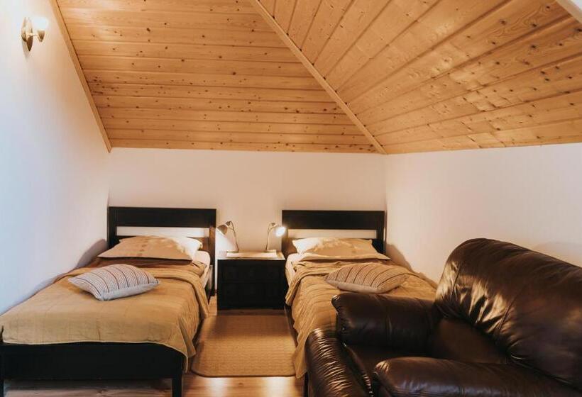 膳宿费 Grzechowisko