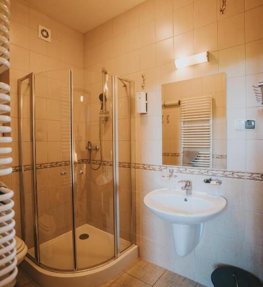 膳宿费 Grzechowisko