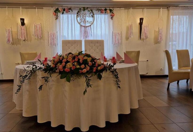 膳宿费 Rancho Colorado