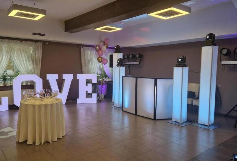 膳宿费 Rancho Colorado