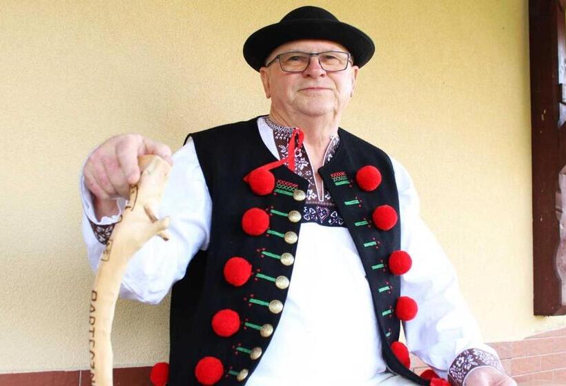 پانسیون Willa Górskie Retro