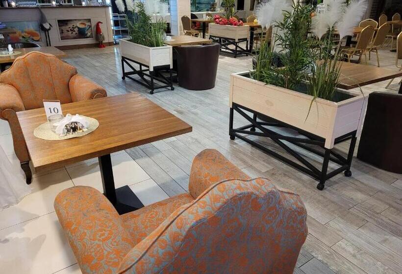 リゾートホテル Ow Krakus I   Pokoje I Domki