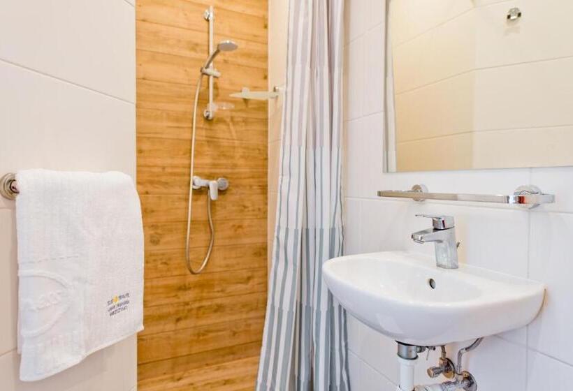 אתר נופש Piramida Lux