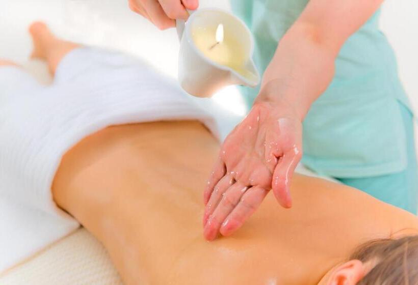 אתר נופש Piramida Lux