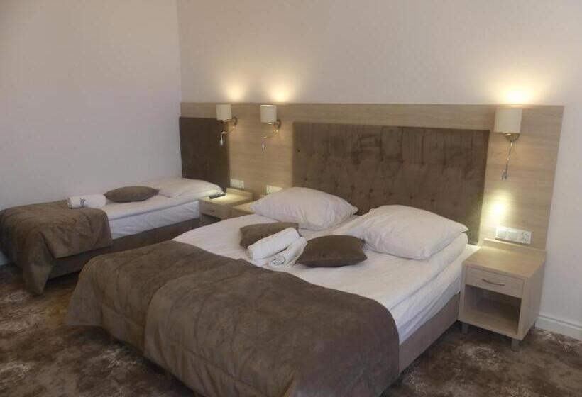 리조트 Wichrowe Wzgórze Chmielno