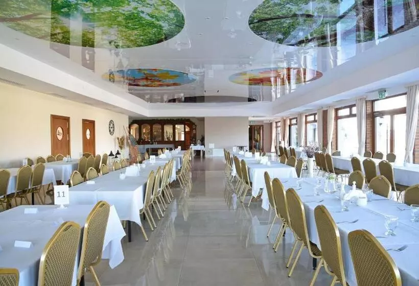 Lomakeskus Wichrowe Wzgórze Chmielno