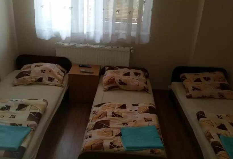 Retkeilymaja Gościniec