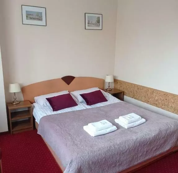 Retkeilymaja Harmonia