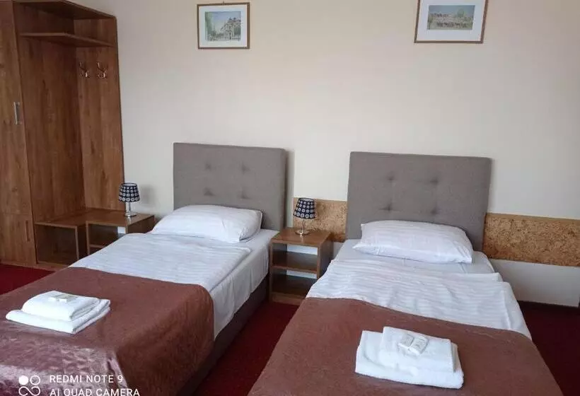 Retkeilymaja Harmonia