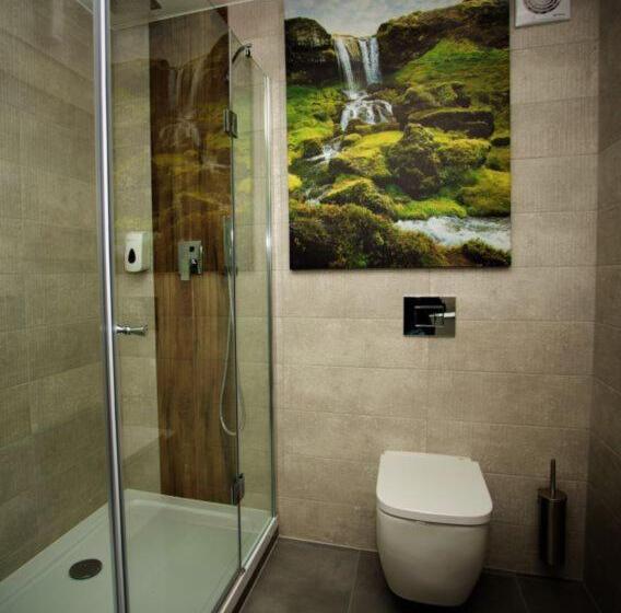 فندق صغير Ik B&b Pod Dębami