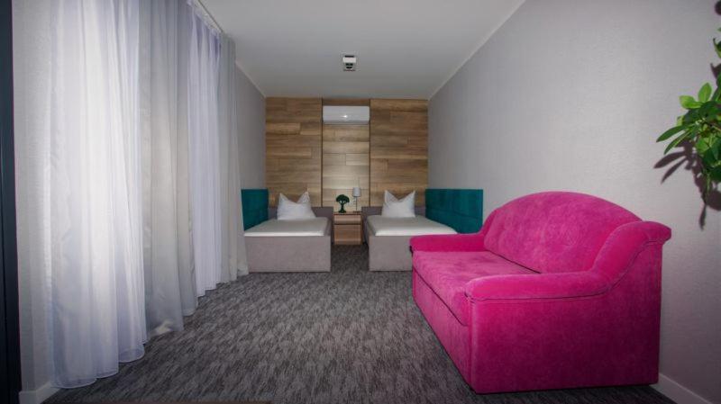 فندق صغير Ik B&b Pod Dębami