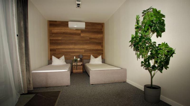 فندق صغير Ik B&b Pod Dębami