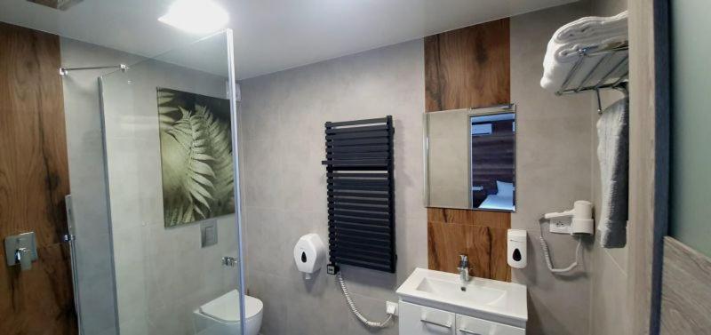 فندق صغير Ik B&b Pod Dębami