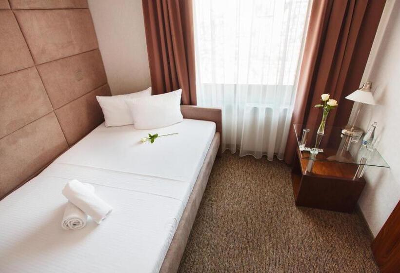 فندق صغير Ik B&b Pod Dębami